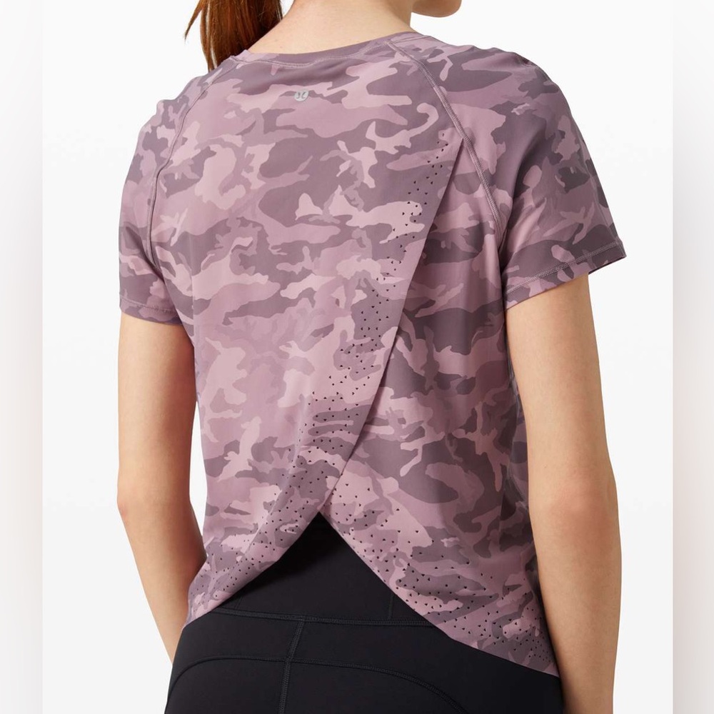 Lululemon Ouick Pace Short Sleeve Incognito Camo Pink Taupe Multi. ( Size Large)